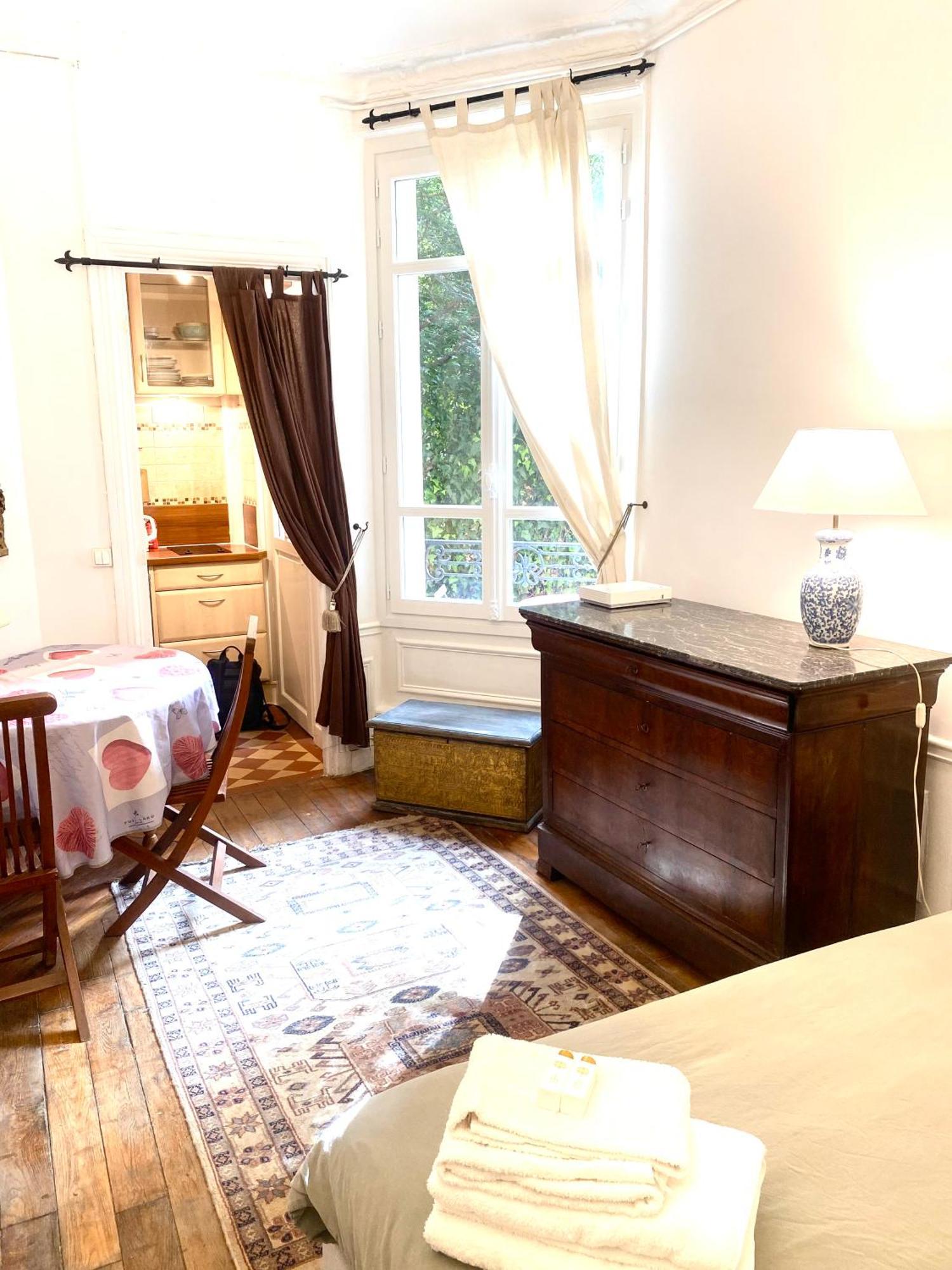 Paris : Superbe Appartement Confortable Luaran gambar